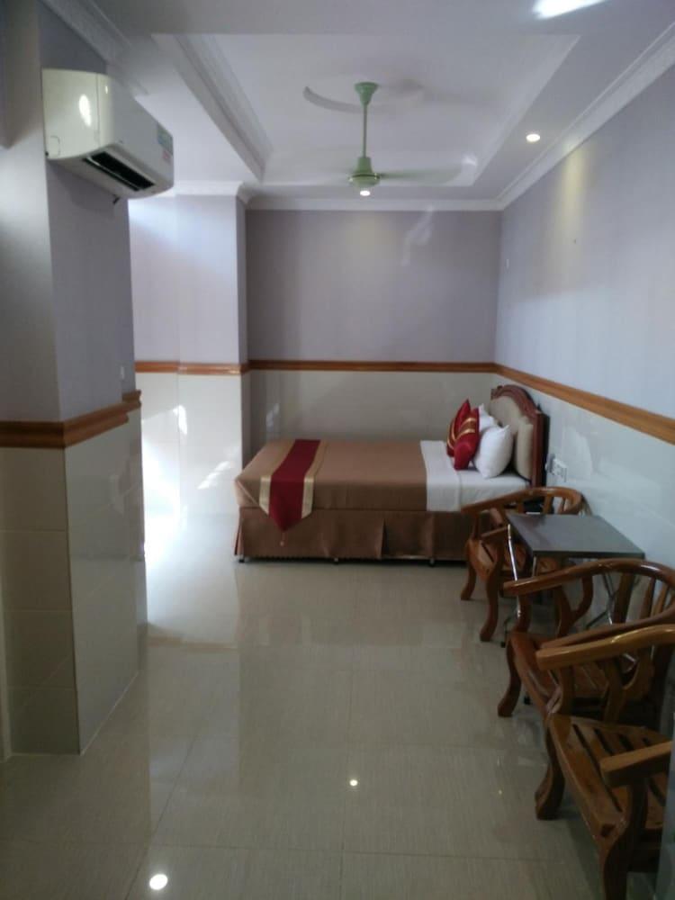 Hotel Nylon Mandalay Buitenkant foto