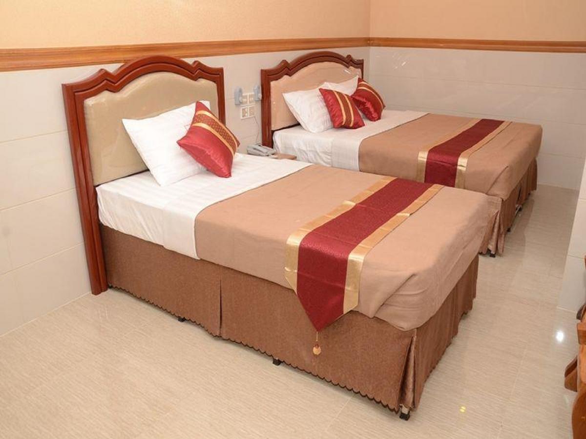 Hotel Nylon Mandalay Buitenkant foto