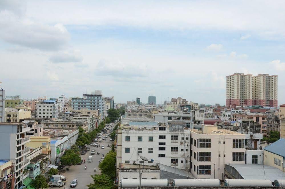 Hotel Nylon Mandalay Buitenkant foto